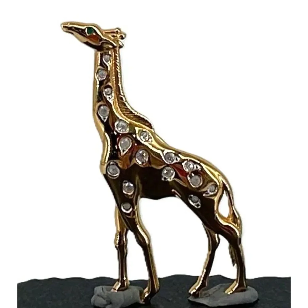 Vintage Swarovski Brooch crystal gold Tone Giraffe 2in x 1in signed green eye